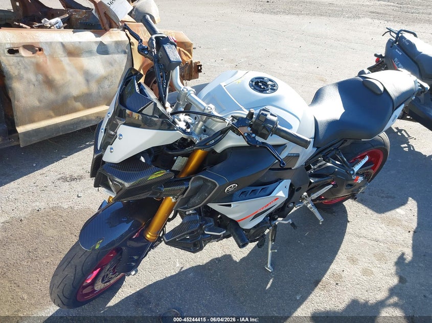 2019 Yamaha Mt VIN JYARN48EXKA002766 IAAI salvage auction — UNKNOWN, Salvage Title, sold $4,500 on 2026-07-15 (photo 9)