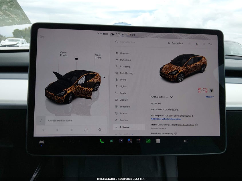 2023 Tesla Model y VIN 7SAYGDEDXPF922789 IAAI salvage auction — LEFT FRONT, Salvage Title, sold $10,100 on 2026-07-23 (photo 7)
