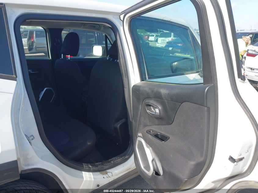2018 Jeep Renegade VIN ZACCJBAB4JPJ45153 IAAI salvage auction — FRONT & REAR, Salvage Title, sold $3,275 on 2026-07-22 (photo 8)