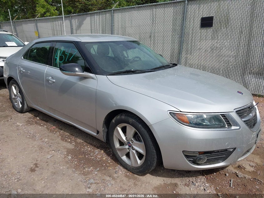 2011 Saab 9-5 VIN YS3GN4AR7B4000344 IAAI salvage auction — EXTERIOR BURN, Clear (Wisconsin), sold $750 on 2026-07-22 (photo 1)