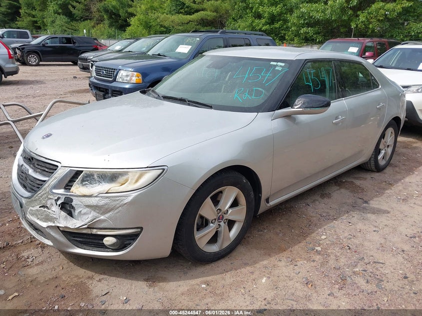 2011 Saab 9-5 VIN YS3GN4AR7B4000344 IAAI salvage auction — EXTERIOR BURN, Clear (Wisconsin), sold $750 on 2026-07-22 (photo 2)