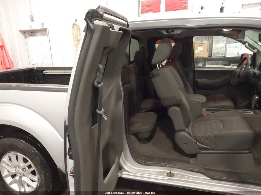 2014 Nissan Navara (frontier) VIN 1N6AD0CU6EN759718 IAAI salvage auction — FRONT END, Salvage (Nebraska), sold $2,500 on 2026-07-09 (photo 8)