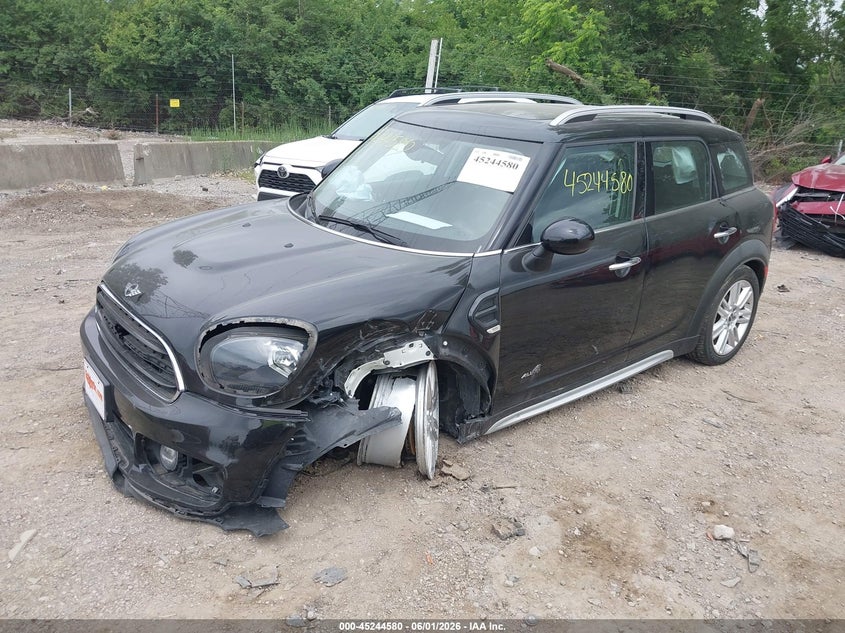 2017 Mini Countryman VIN WMZYV5C38H3E02207 IAAI salvage auction — LEFT FRONT, Salvage Title, sold $1,750 on 2026-07-29 (photo 2)
