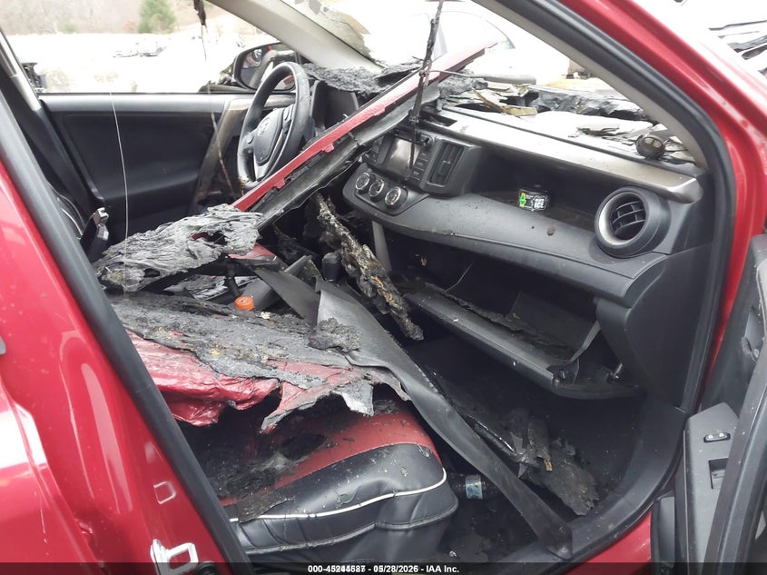2016 Toyota Rav 4 VIN JTMBFREV7GJ101931 IAAI salvage auction — ENGINE BURN, Salvage Title, sold $75 on 2026-07-21 (photo 5)