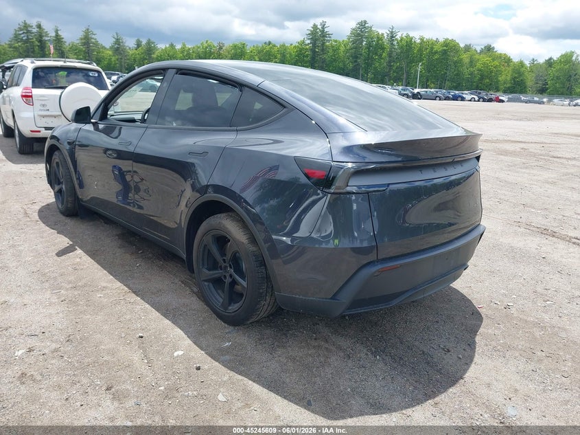 2026 Tesla Model y VIN 7SAYGDEE0TA585095 IAAI salvage auction — FRONT END, Salvage (Massachusetts), sold $19,375 on 2026-07-17 (photo 3)
