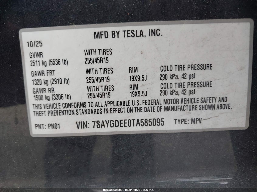 2026 Tesla Model y VIN 7SAYGDEE0TA585095 IAAI salvage auction — FRONT END, Salvage (Massachusetts), sold $19,375 on 2026-07-17 (photo 9)