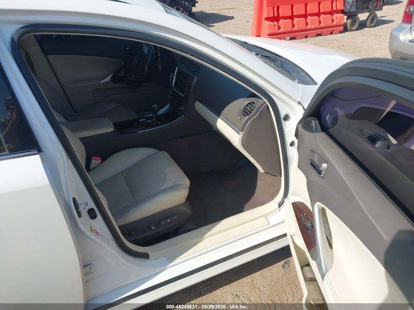 2012 Lexus Is VIN JTHCF5C24C5060357 IAAI salvage auction — FRONT END, Salvage Title, sold $1,100 on 2026-07-20 (photo 5)