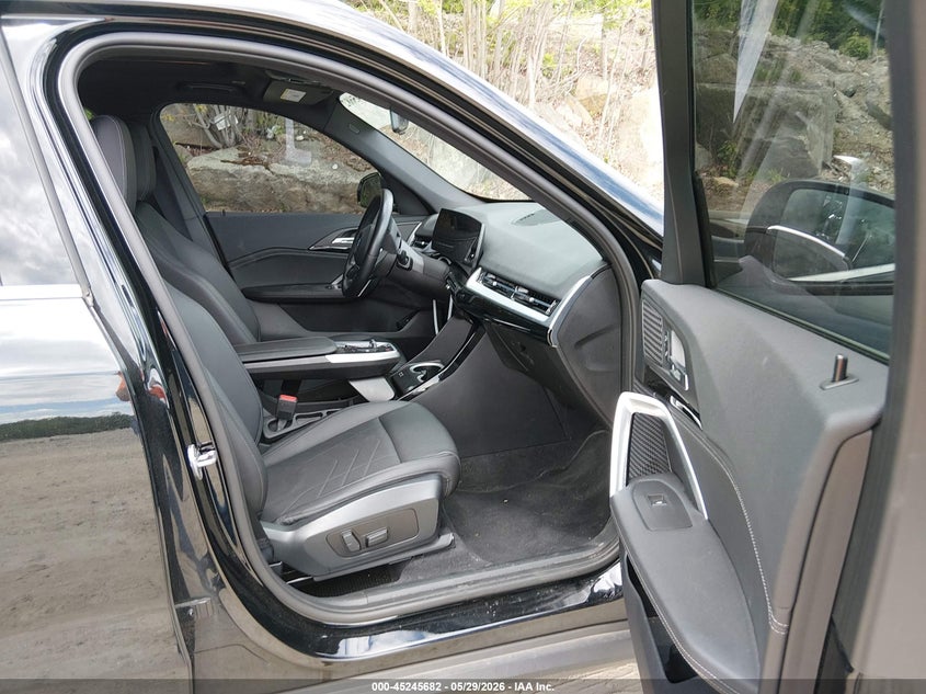 2023 BMW X1 VIN WBX73EF01P5W47548 IAAI salvage auction — FRONT END, Salvage (Massachusetts), sold $8,800 on 2026-08-04 (photo 5)