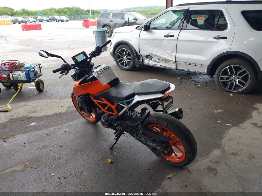 2019 Ktm 390 adventure VIN MD2JPJ403KC202603 IAAI salvage auction — VANDALISM, Salvage Title, sold $950 on 2026-07-15 (photo 3)