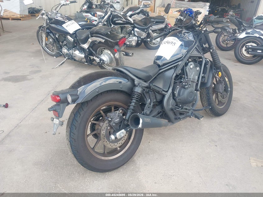 2024 Honda Cm VIN MLHPC5602R5700691 IAAI salvage auction — SIDE, Salvage Title, sold $125 on 2026-07-21 (photo 4)