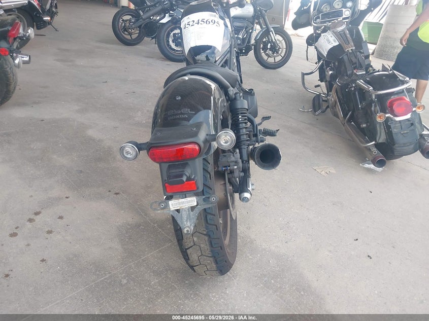 2024 Honda Cm VIN MLHPC5602R5700691 IAAI salvage auction — SIDE, Salvage Title, sold $125 on 2026-07-21 (photo 6)