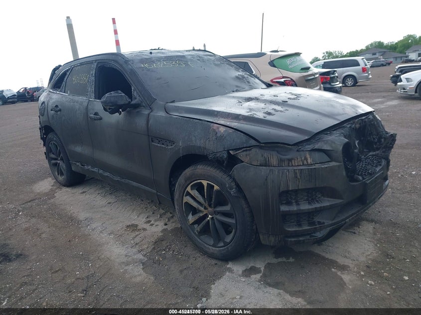 2018 Jaguar F-pace VIN SADCJ2FNXJA257790 IAAI salvage auction — EXTERIOR BURN, Bill Of Sale (Indiana), sold $1,950 on 2026-07-15 (photo 1)