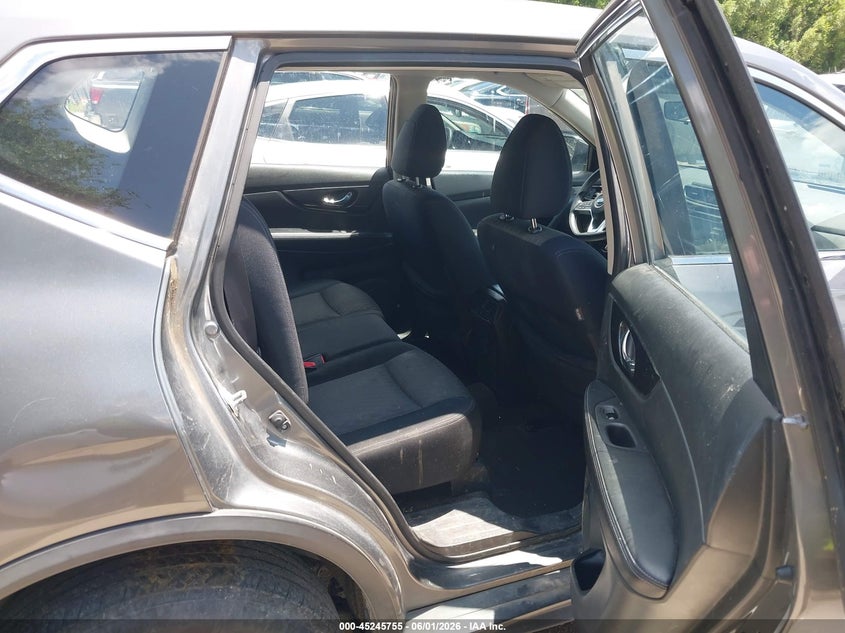 2017 Nissan Rogue VIN JN8AT2MV5HW262803 IAAI salvage auction — HAIL, Salvage Title, sold $1,000 on 2026-07-29 (photo 8)