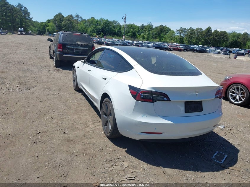 2023 Tesla Model 3 VIN 5YJ3E1EA8PF548488 IAAI salvage auction — RIGHT SIDE, Salvage Title, sold $7,200 on 2026-07-23 (photo 3)