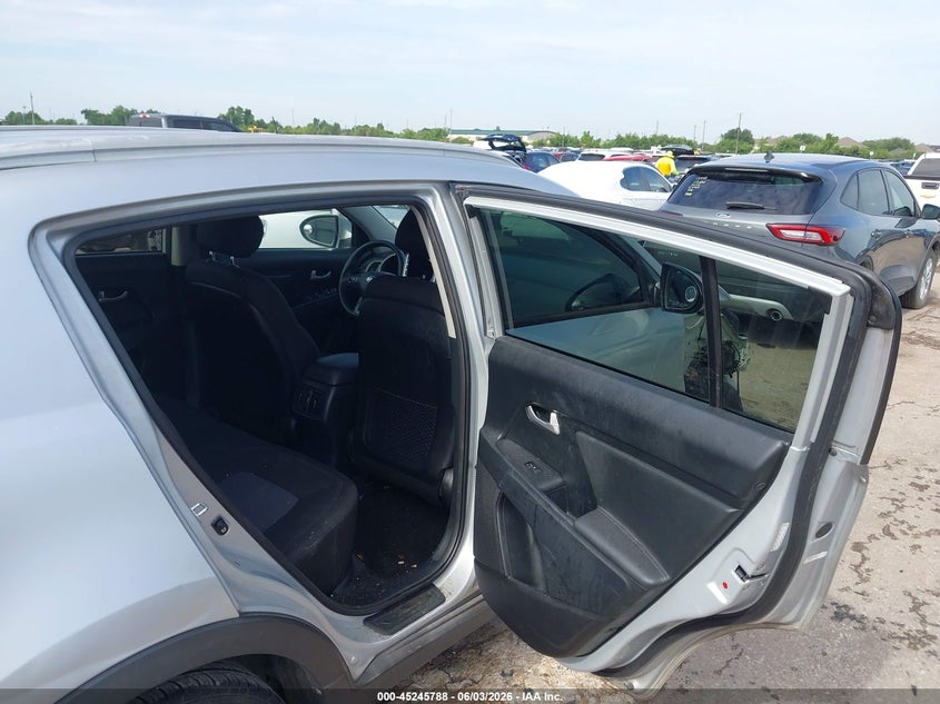 2016 Kia Sportage VIN KNDPB3AC5G7830543 IAAI salvage auction — FRONT END, Original (Texas), sold $2,325 on 2026-07-08 (photo 8)