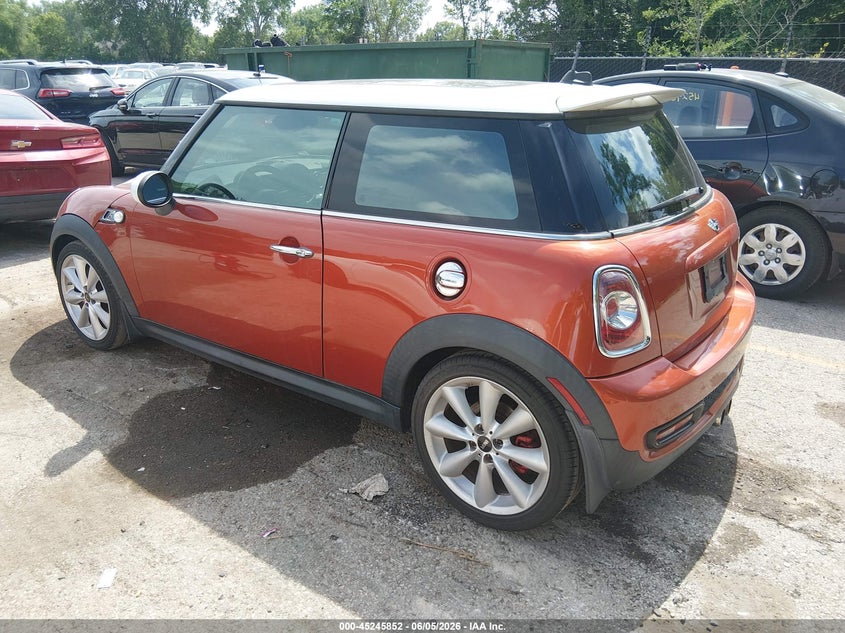 2011 Mini Cooper VIN WMWSV3C55BTY21631 IAAI salvage auction — HAIL, Salvage (Kansas), sold $1,500 on 2026-07-08 (photo 3)