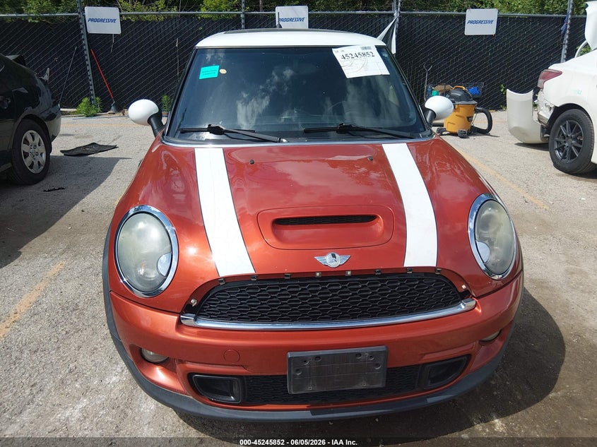 2011 Mini Cooper VIN WMWSV3C55BTY21631 IAAI salvage auction — HAIL, Salvage (Kansas), sold $1,500 on 2026-07-08 (photo 6)