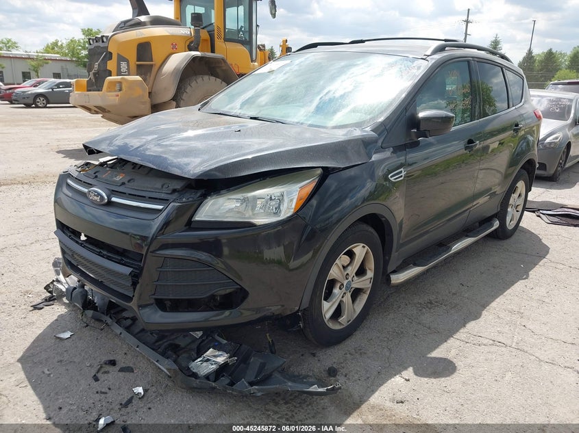 2013 Ford Escape VIN 1FMCU0GX4DUC85428 IAAI salvage auction — RIGHT FRONT, Salvage Title, sold $325 on 2026-07-09 (photo 2)