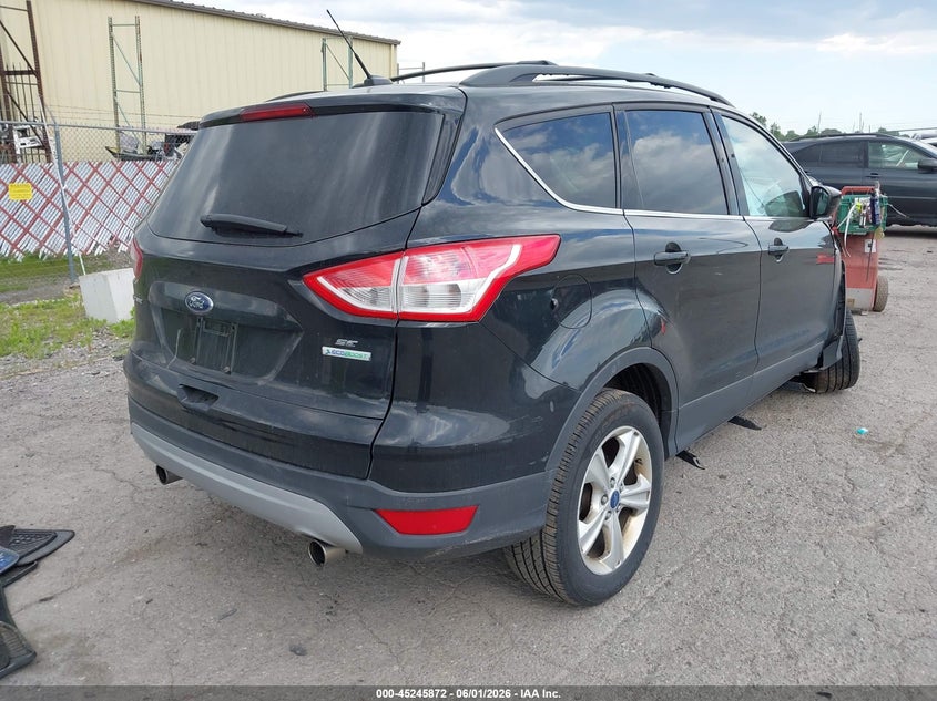 2013 Ford Escape VIN 1FMCU0GX4DUC85428 IAAI salvage auction — RIGHT FRONT, Salvage Title, sold $325 on 2026-07-09 (photo 4)