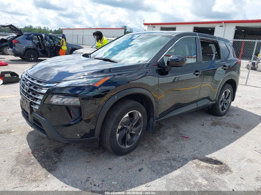 2024 Nissan Rogue VIN JN8BT3BB0RW428004 IAAI salvage auction — LEFT SIDE, Salvage Title, sold $9,250 on 2026-07-13 (photo 2)