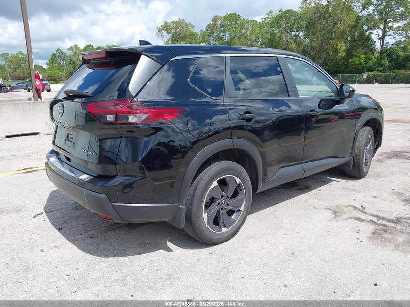 2024 Nissan Rogue VIN JN8BT3BB0RW428004 IAAI salvage auction — LEFT SIDE, Salvage Title, sold $9,250 on 2026-07-13 (photo 4)