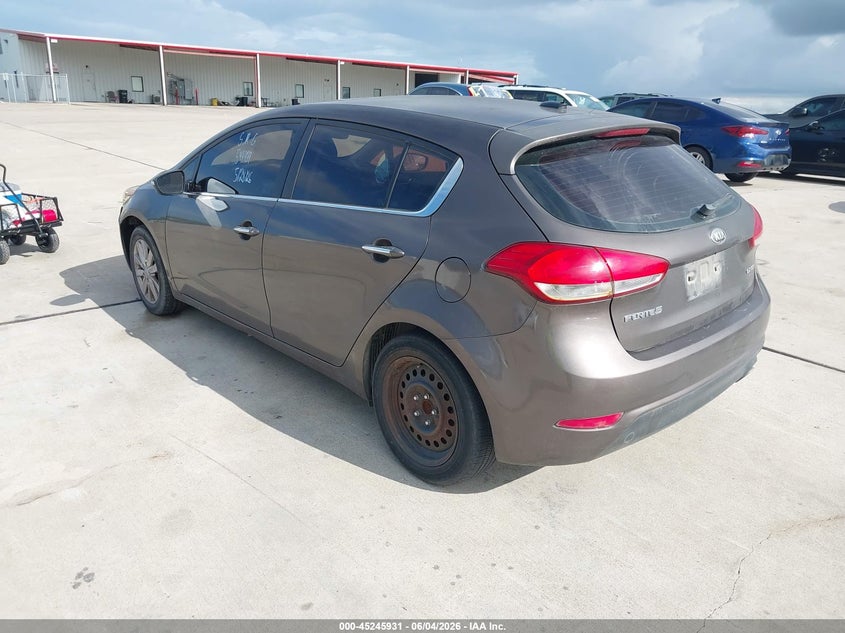 2014 Kia Forte VIN KNAFX5A88E5165440 IAAI salvage auction — REPOSSESSION, Salvage Title, sold $375 on 2026-07-10 (photo 3)