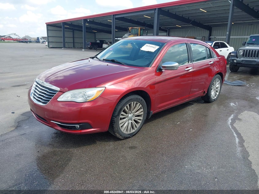 2012 Chrysler 200 VIN 1C3CCBCB2CN121623 IAAI salvage auction — RIGHT SIDE, Salvage Title, sold $950 on 2026-07-09 (photo 2)
