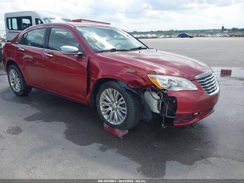 2012 Chrysler 200 VIN 1C3CCBCB2CN121623 IAAI salvage auction — RIGHT SIDE, Salvage Title, sold $950 on 2026-07-09 (photo 6)