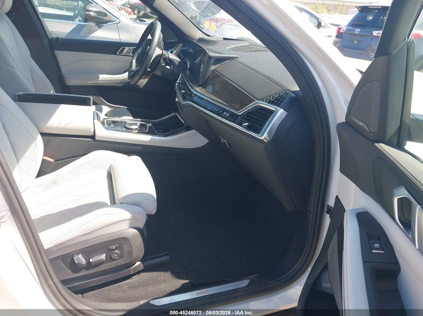 2024 BMW X5 VIN 5UX43EU07R9V06870 IAAI salvage auction — HAIL, Salvage Title, sold $31,725 on 2026-07-06 (photo 5)