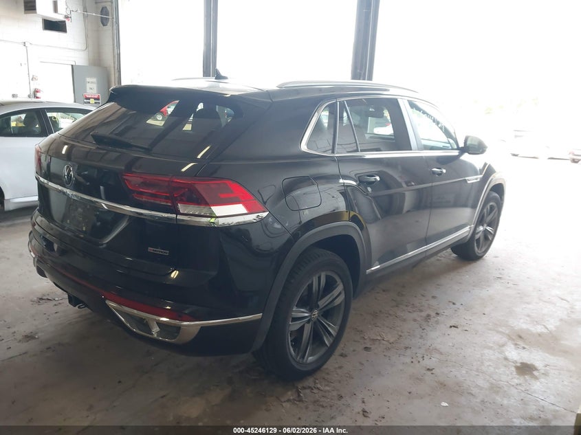 2022 Volkswagen Atlas cross sport VIN 1V2SE2CA6NC215977 IAAI salvage auction — LEFT FRONT, Salvage (Minnesota), sold $10,250 on 2026-07-15 (photo 4)