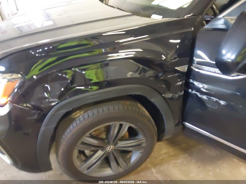 2022 Volkswagen Atlas cross sport VIN 1V2SE2CA6NC215977 IAAI salvage auction — LEFT FRONT, Salvage (Minnesota), sold $10,250 on 2026-07-15 (photo 6)