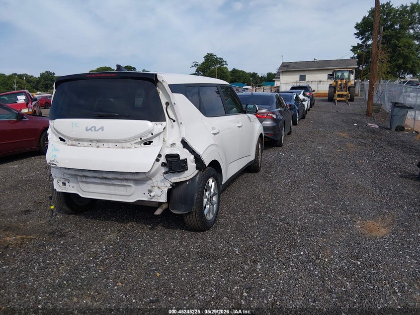 2023 Kia Soul VIN KNDJ23AU2P7868973 IAAI salvage auction — ALL OVER, Salvage Title, sold $3,950 on 2026-07-28 (photo 4)