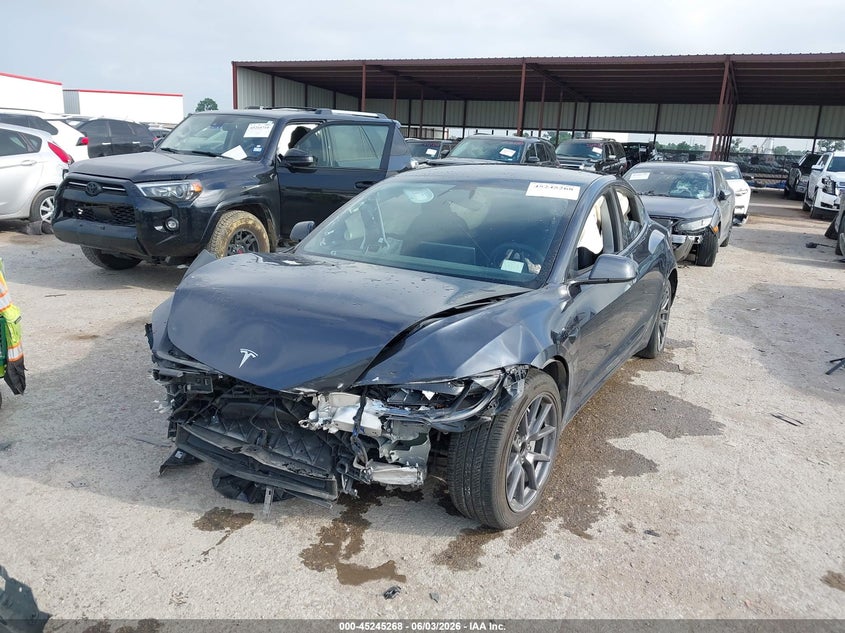 2025 Tesla Model 3 VIN 5YJ3E1EA2SF911828 IAAI salvage auction — FRONT END, Salvage Title, sold $6,300 on 2026-07-16 (photo 2)