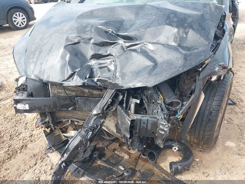 2018 Hyundai Elantra VIN 5NPD84LF7JH284216 IAAI salvage auction — SIDE, Salvage Title, sold $500 on 2026-07-28 (photo 6)