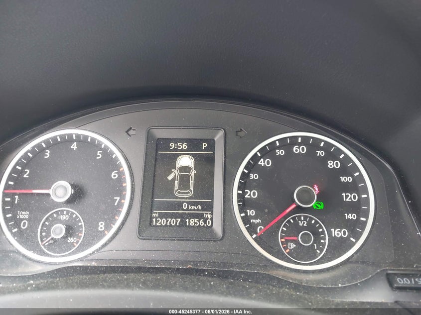 2013 Volkswagen Tiguan VIN WVGBV7AX7DW540104 IAAI salvage auction — FRONT END, Salvage Title, sold $825 on 2026-07-31 (photo 7)