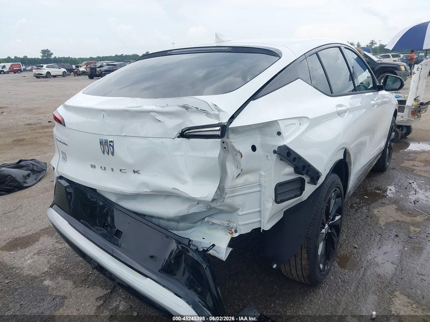 2026 Buick Envista VIN KL47LBEP3TB102550 IAAI salvage auction — REAR END, Salvage (Louisiana), sold $5,800 on 2026-07-28 (photo 4)