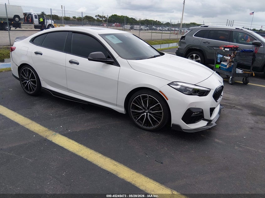 2021 BMW VIN WBA53AK05M7H57179 IAAI salvage auction — REAR END, Salvage Title, sold $7,900 on 2026-07-24 (photo 1)