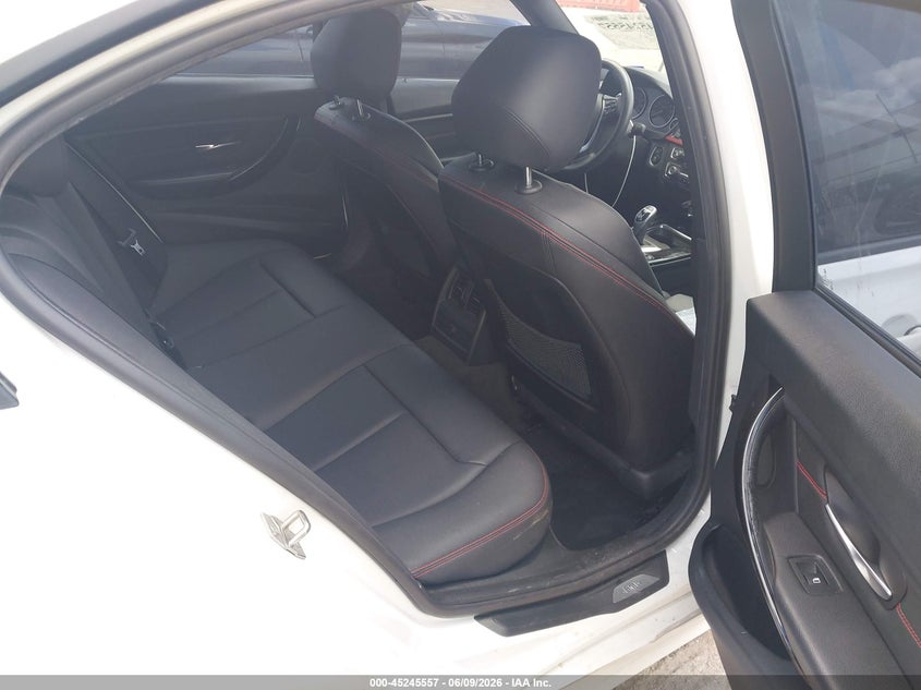 2013 BMW 3er VIN WBA3C1G53DNR44506 IAAI salvage auction — RIGHT SIDE, Salvage (Texas), sold $2,350 on 2026-07-28 (photo 8)
