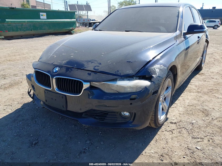 2014 BMW 3er VIN WBA3B3C59EJ980391 IAAI salvage auction — FRONT & REAR, Salvage Title, sold $575 on 2026-07-09 (photo 6)