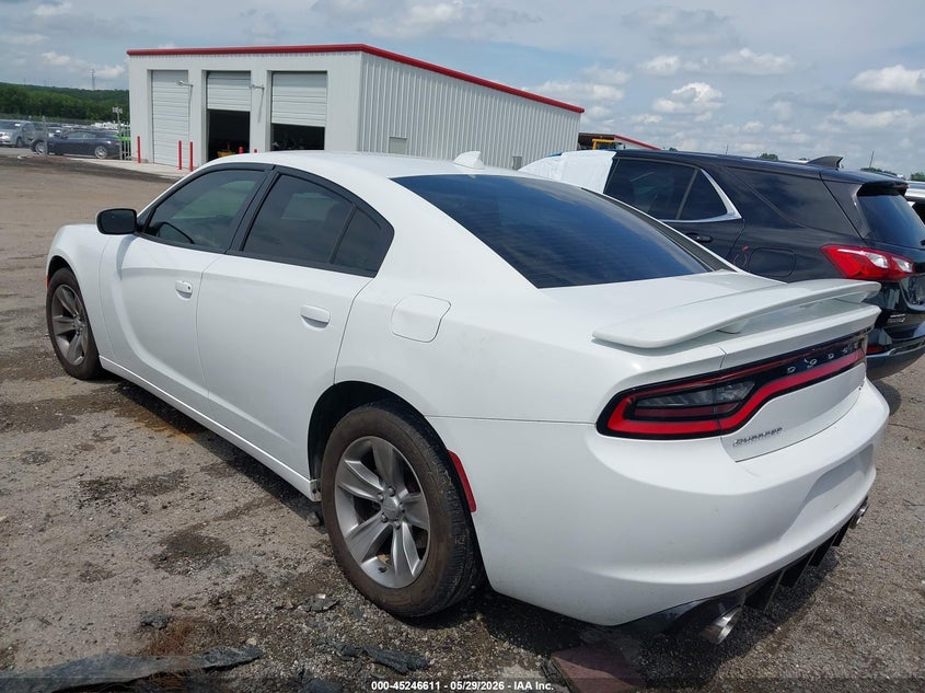 2016 Dodge Charger VIN 2C3CDXHG4GH335008 IAAI salvage auction — HAIL, Salvage Title, sold $4,100 on 2026-07-28 (photo 3)