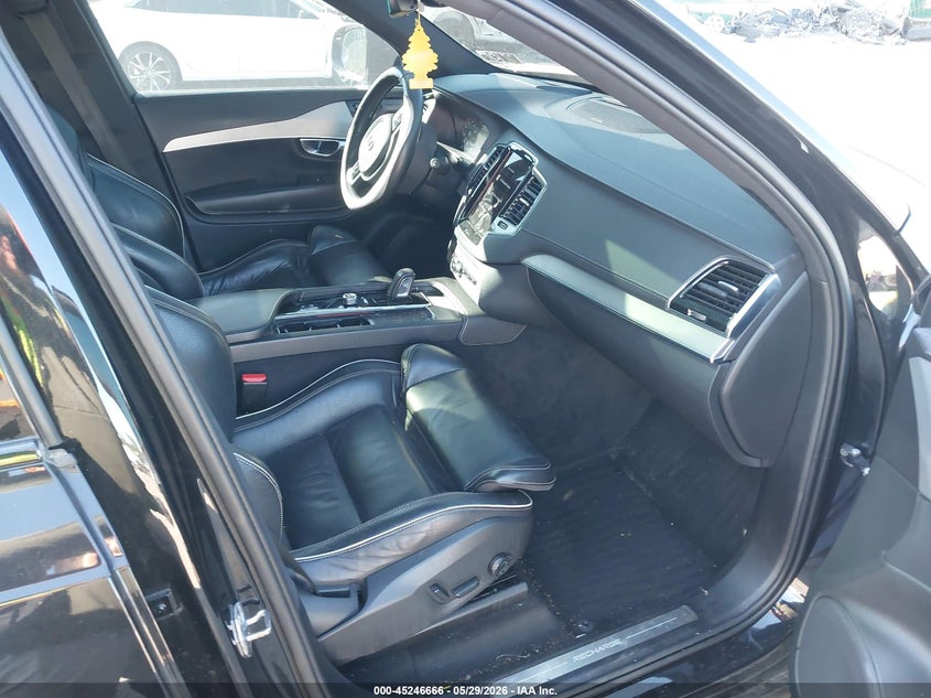 2022 Volvo Xc90 VIN YV4BR0CM9N1783380 IAAI salvage auction — RIGHT REAR, Salvage Title, sold $12,600 on 2026-08-07 (photo 5)