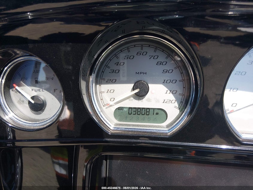 2014 Harley-davidson Street glide VIN 1HD1KBM11EB620511 IAAI salvage auction — THEFT, Salvage Title, sold $4,550 on 2026-07-29 (photo 7)
