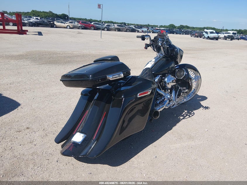 2014 Harley-davidson Street glide VIN 1HD1KBM11EB620511 IAAI salvage auction — THEFT, Salvage Title, sold $4,550 on 2026-07-29 (photo 4)