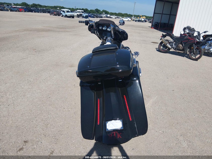 2014 Harley-davidson Street glide VIN 1HD1KBM11EB620511 IAAI salvage auction — THEFT, Salvage Title, sold $4,550 on 2026-07-29 (photo 6)