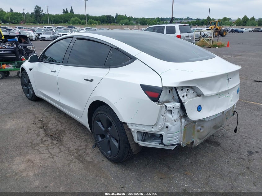 2023 Tesla Model 3 VIN 5YJ3E1EA7PF561555 IAAI salvage auction — REAR END, Salvage (Oregon), sold $6,200 on 2026-07-16 (photo 3)