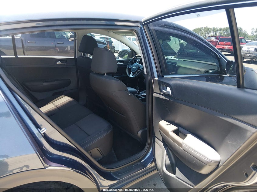 2021 Kia Sportage VIN KNDPM3AC9M7937228 IAAI salvage auction — REAR END, Salvage Title, sold $3,900 on 2026-07-25 (photo 8)