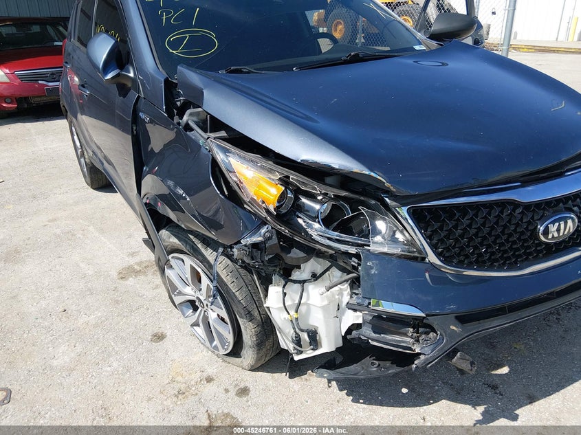 2016 Kia Sportage VIN KNDPBCACXG7865742 IAAI salvage auction — FRONT END, Salvage Title, sold $1,100 on 2026-07-16 (photo 6)