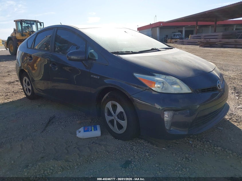 2015 Toyota Prius VIN JTDKN3DU8F1889125 IAAI salvage auction — NORMAL WEAR, Clear-Dealer Only (Arizona), sold $1,500 on 2026-07-07 (photo 1)
