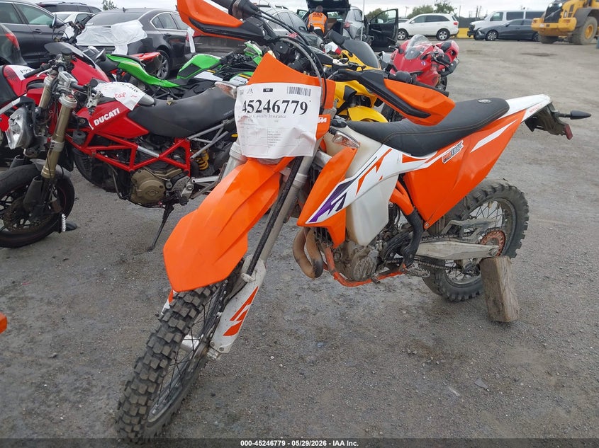 2023 Ktm VIN VBKEXK406PM447473 IAAI salvage auction — THEFT, Salvage Title, sold $725 on 2026-09-27 (photo 2)