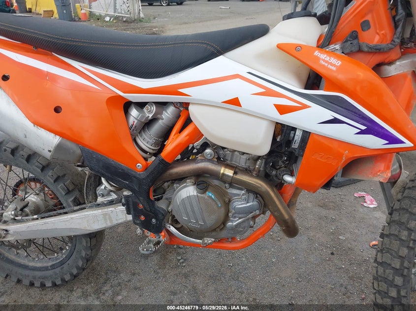 2023 Ktm VIN VBKEXK406PM447473 IAAI salvage auction — THEFT, Salvage Title, sold $725 on 2026-09-27 (photo 8)
